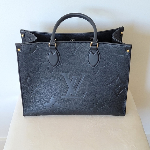 🦋NWT🦋 Louis Vuitton Onthego MM - Picture 3 of 16